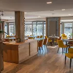 Interlaken Lounge Bar &