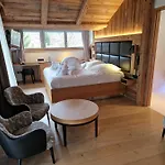 فندق Interlaken Lounge Bar & 3*