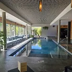 فندق Interlaken Lounge Bar & كسونبورت-لونجمير