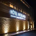 Interlaken Lounge Bar & كسونبورت-لونجمير