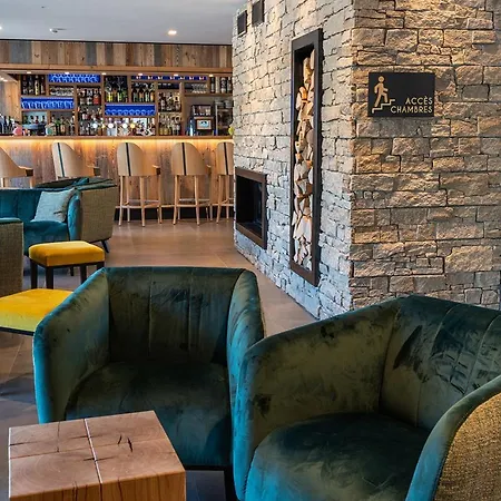 Interlaken Lounge Bar & Отель