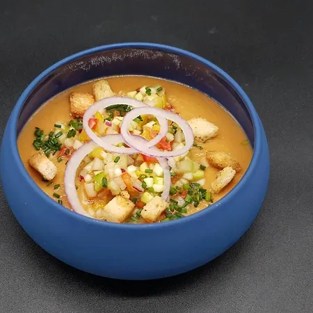 Interlaken Lounge Bar & זונרופט-לונז'מר