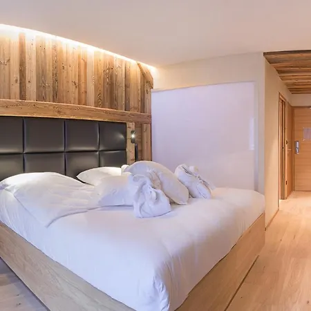 Отель Interlaken Lounge Bar &