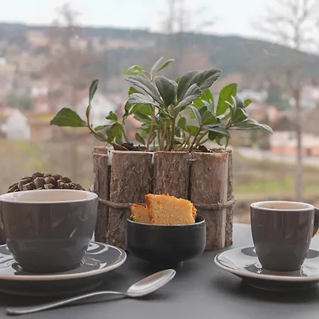 Interlaken Lounge Bar & Отель 3*