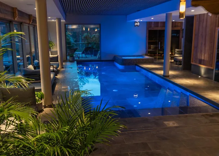 Interlaken Lounge Bar & 3*