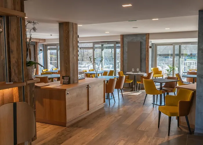 Interlaken Lounge Bar &