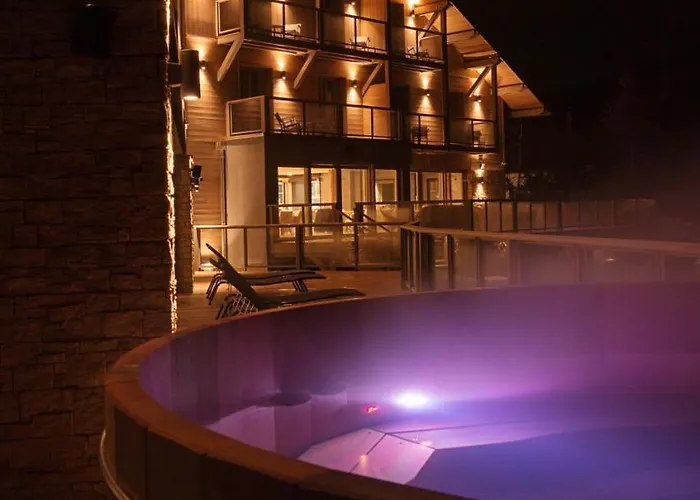 Interlaken Lounge Bar & 3*